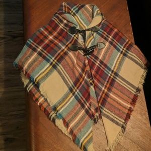 Girls Sweater Poncho 4/6